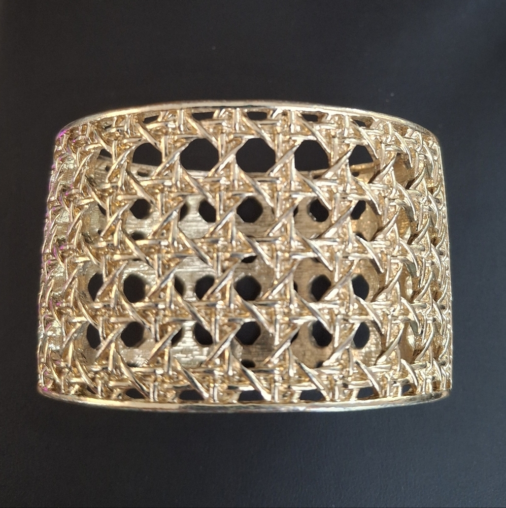 Banana Republic Gold Tone Statement Lattice Cuff Bracelet